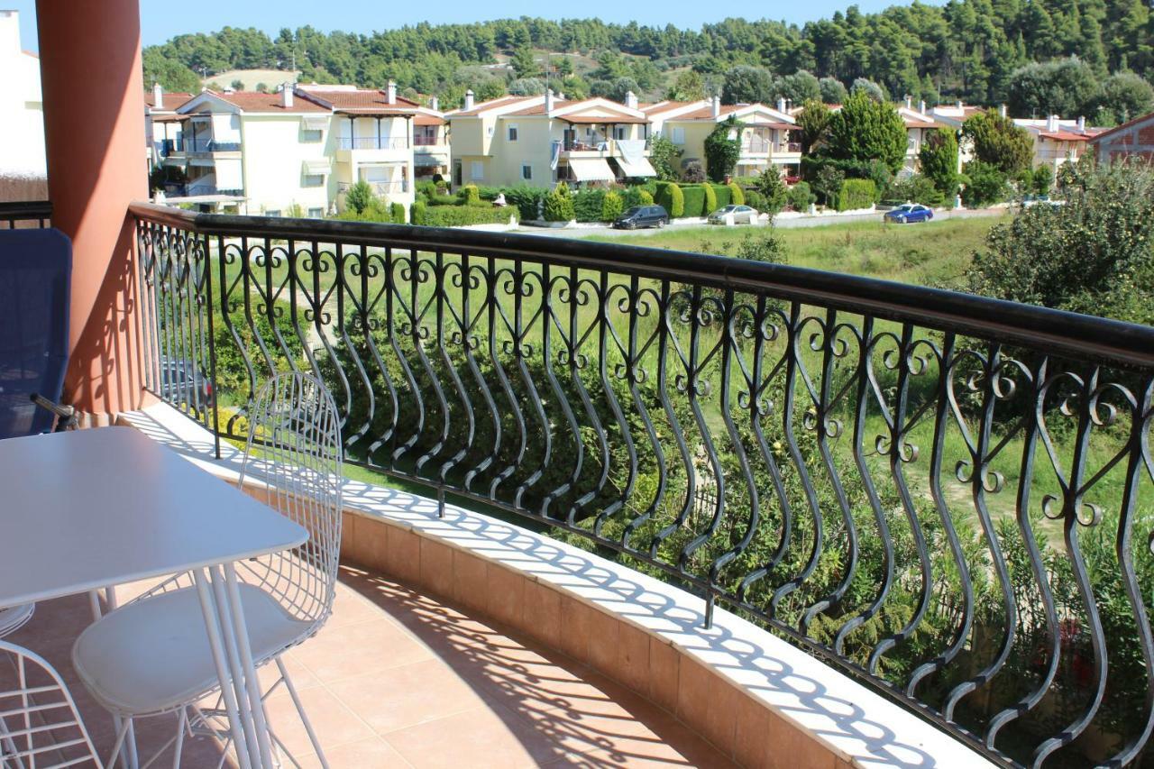 Siviri Apartment In Blu Exterior foto
